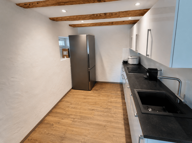 Charmante 1 Zi.-Wohnung an zentraler Lage (2)