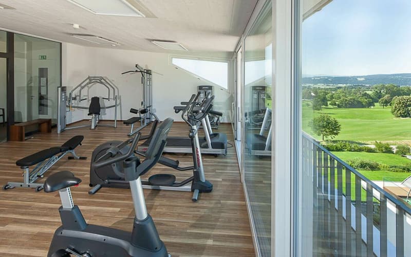 Wohnen am Golfplatz - Wellnessbereich, Fitness und traumhafter Terrasse mit Alpenpanorama. (12)