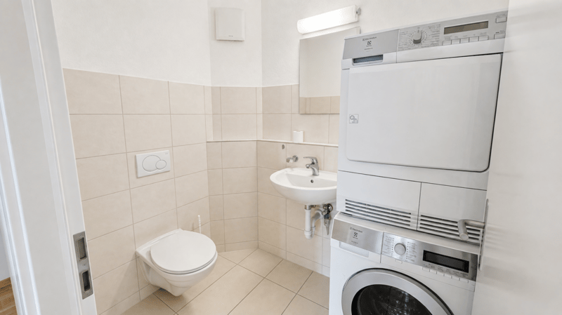 Dachgeschoss Wohnung im Zentrum von Kreuzlingen (6)