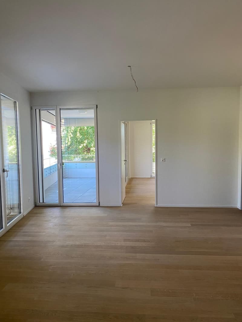 Exclusive living in owner-occupied quality - 2.5 room new apartment in Zürich-Seebach (8)