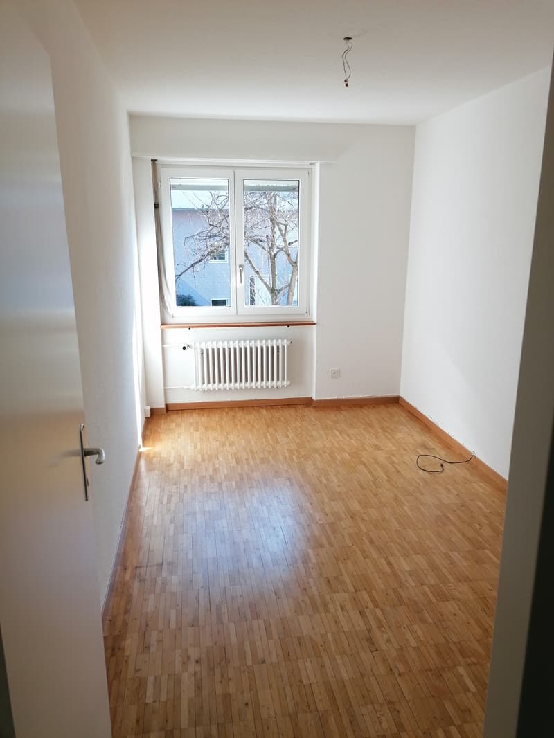 Befristeter Mietvertrag bis Ende Ende November 2026 - 4-Zimmer-Maisonettewohnung an ruhiger Lage (6)