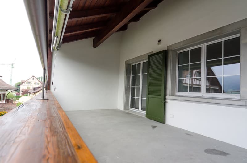 Charmante 4-Zimmer-Maisonette-Wohnung in Oberweningen (6)