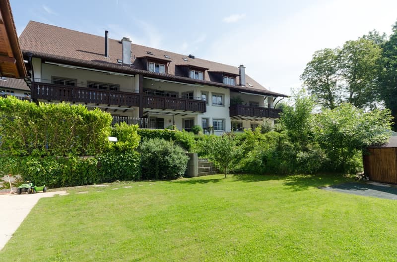 Charmante 4-Zimmer-Maisonette-Wohnung in Oberweningen (1)