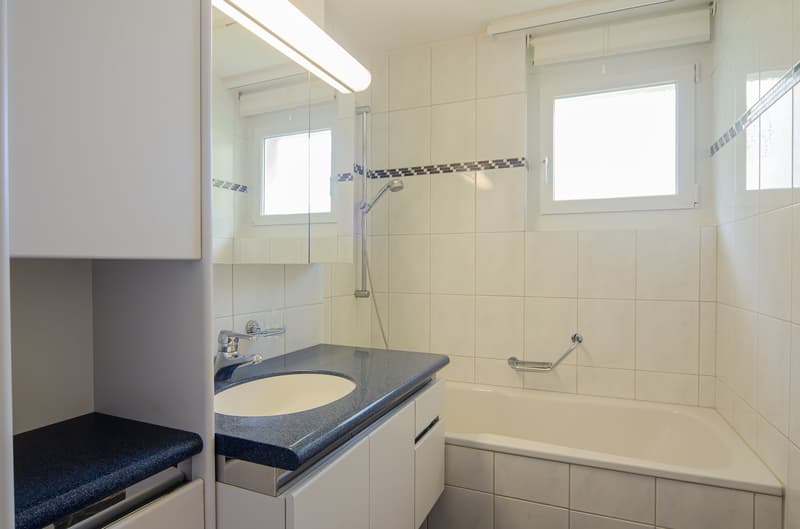 Charmante 3,5-Zimmer-Wohnung im Erdgeschoss in Steinmaur – sofort verfügbar! (11)