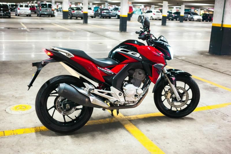 Motorcycle Parking (1)