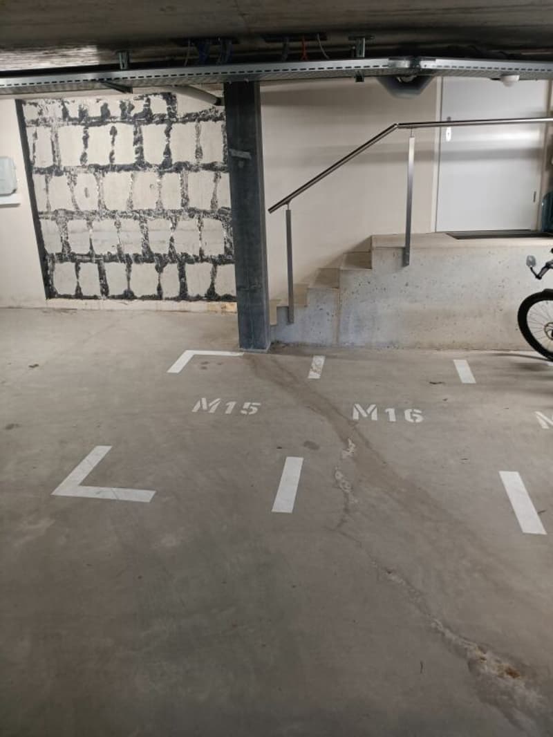 Posti auto per moto (2)
