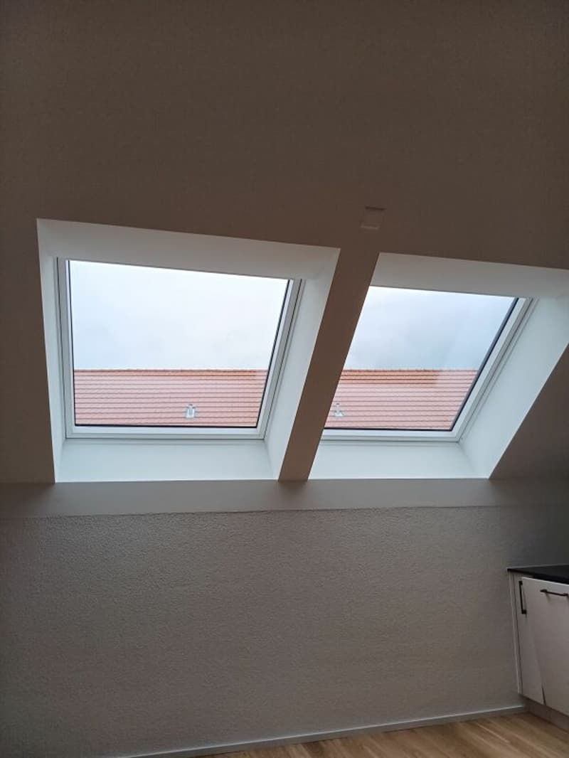Gemütliche 2.5- Zi- Dachwohnung mit Galerie in der neuen Überbauung "Hübsche Mätteli" an ruhiger und zentraler Lage (11)