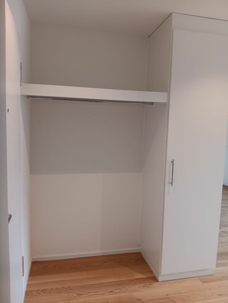 Gemütliche 2.5- Zi- Dachwohnung mit Galerie in der neuen Überbauung "Hübsche Mätteli" an ruhiger und zentraler Lage (10)