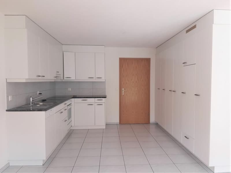 Appartamento di 3,5 locali al pianterreno con giardino (4)