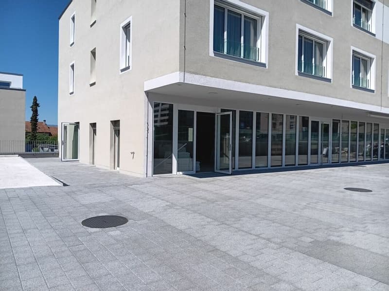 Geschäftsflächen,Praxis oder vieles mehr im Gewerbezentrum Au Milavy 127 m2 (4)