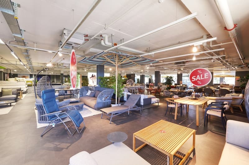 Attractive sales area on the ground floor (5)