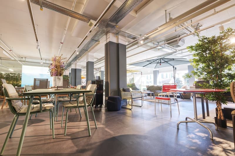 Attractive sales area on the ground floor (7)