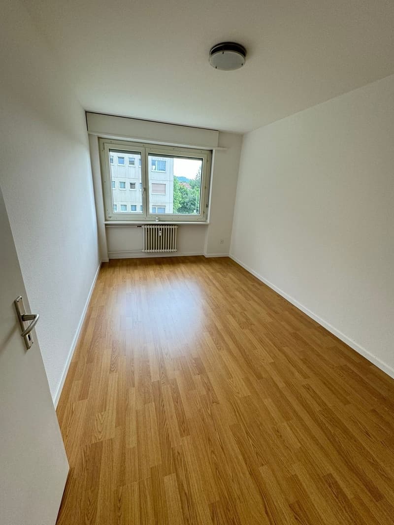 Great apartment with large balcony in central and quiet location! (5)
