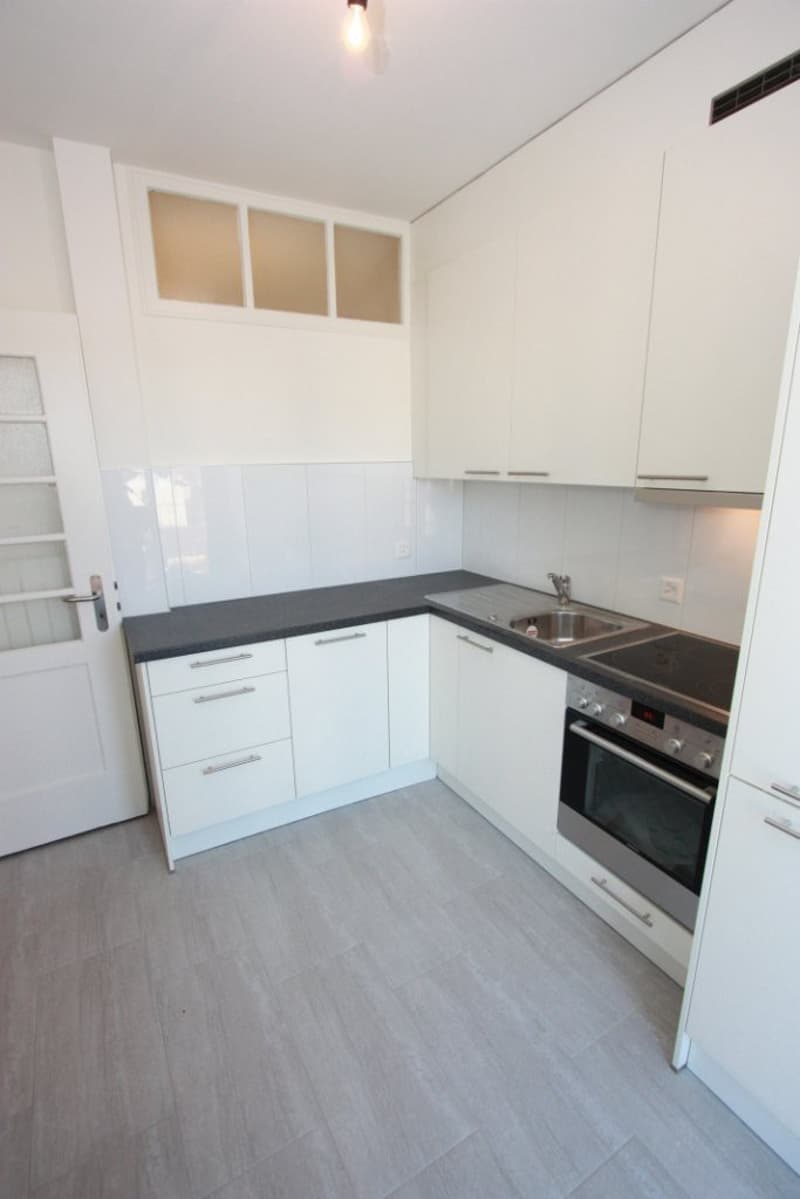 3-Bedroom Apartment for Rent in Highly Sought-After Neighborhood (1)