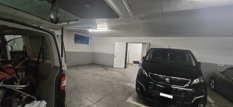 Avec accès direct (voiture) (3)