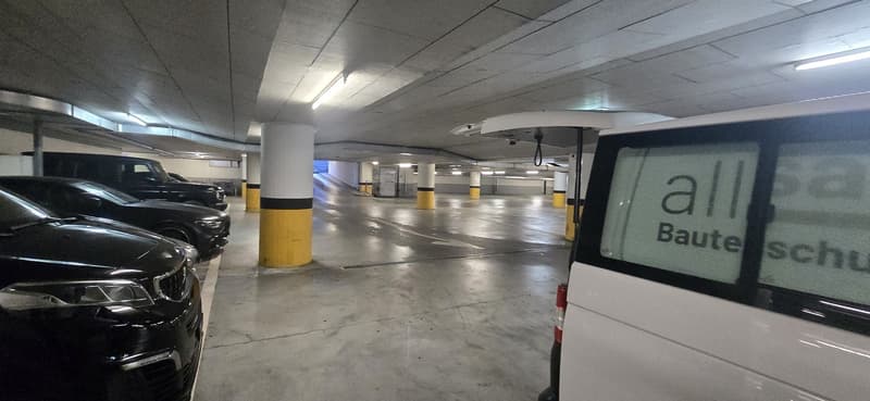 Avec accès direct (voiture) (2)