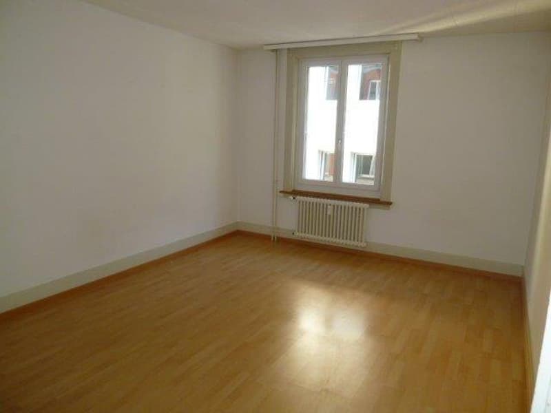 Tolle Wohnung in ruhiger Gegend, aber doch in der Stadt! (3)
