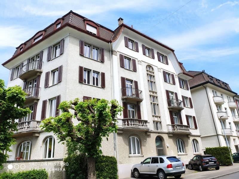 Tolle Wohnung in ruhiger Gegend, aber doch in der Stadt! (1)
