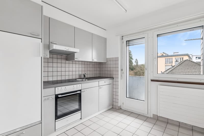 Posizione centrale - bagno ristrutturato - balcone (5)