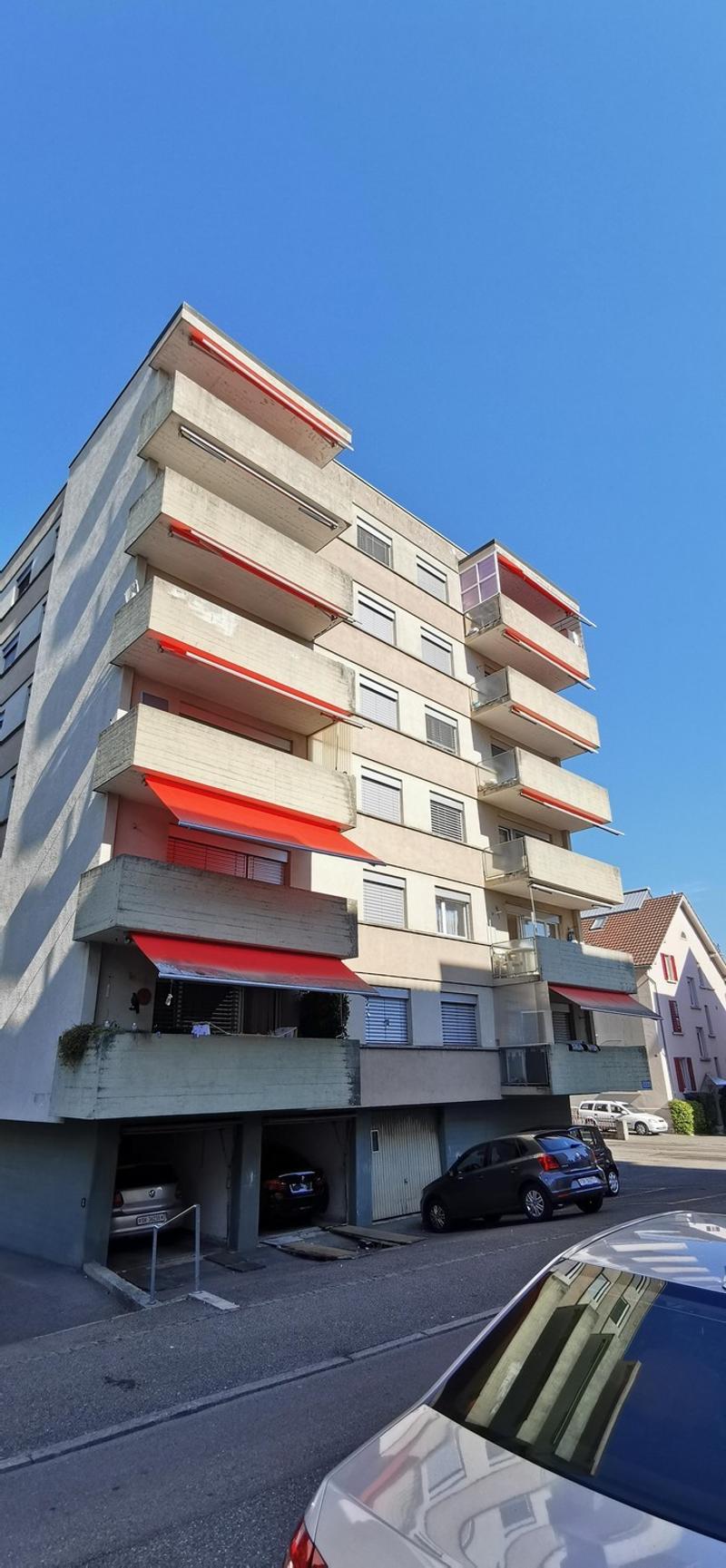Price hit! Centrally located, cozy and freshly renovated! (1)