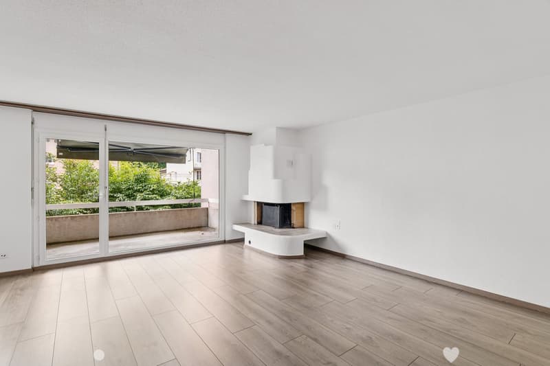 Grosszügiger Layout - Cheminée - Balkon - ideale Lage ! (1)