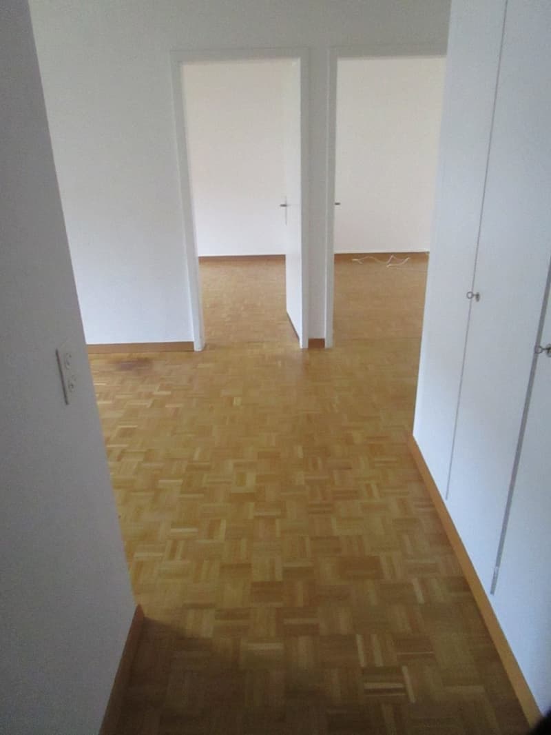 Apartment with lovely green surroundings! (9)