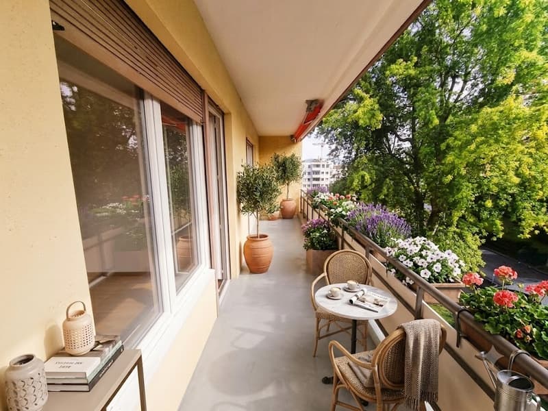 Disponible à titre temporaire : Joyau de rêve résidentiel lumineux avec balcon (environ 1,5 ans) (5)