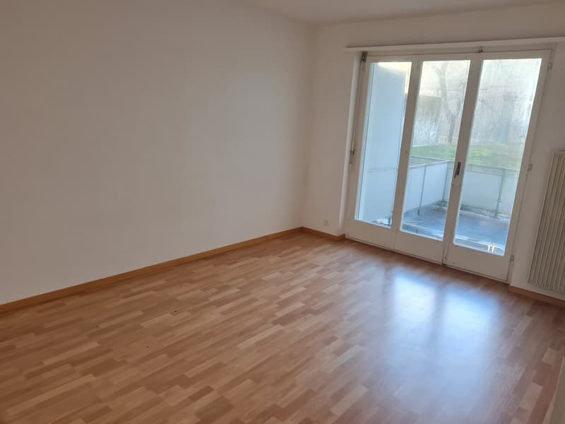 Appartement moderne 2 pièces avec balcon ! (3)