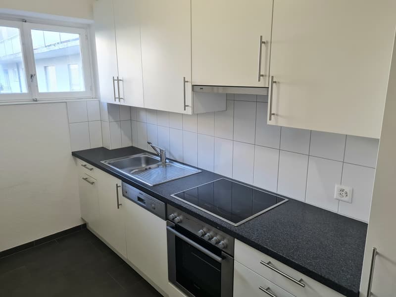 Appartement moderne 2 pièces avec balcon ! (1)