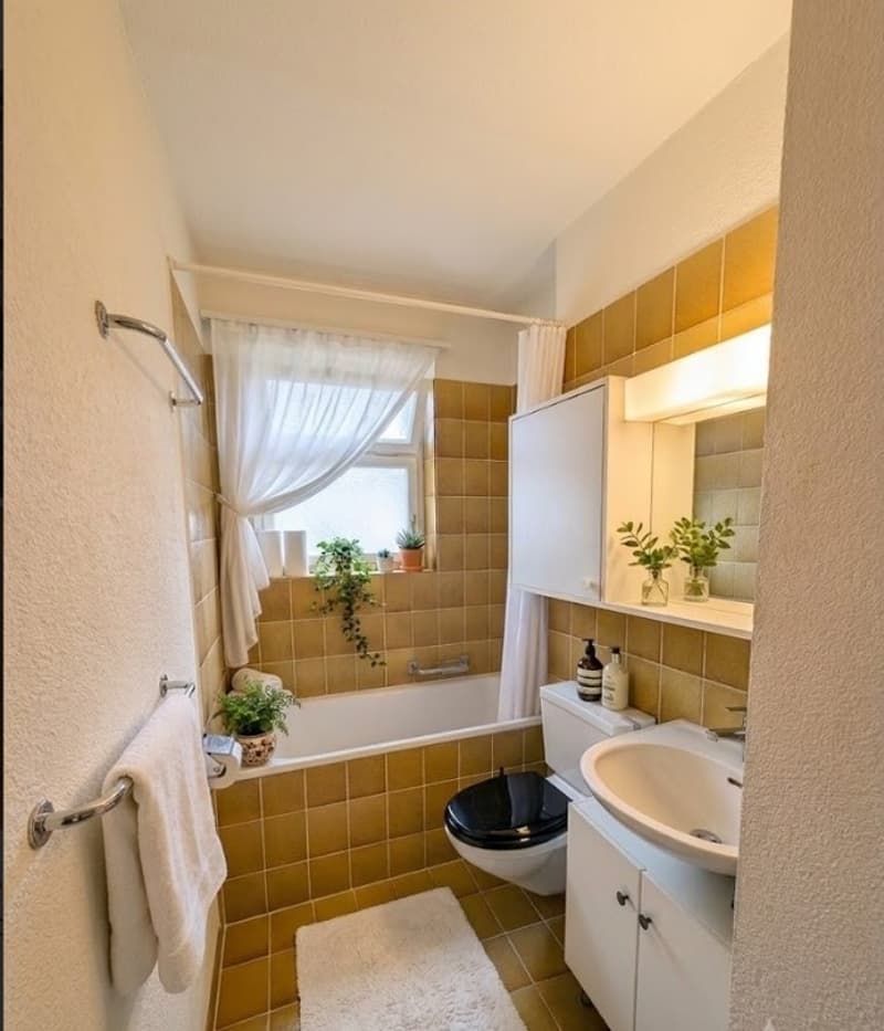 City life and tranquility combined: Attractive 2.5-room apartment with balcony in 8003 Zurich (6)