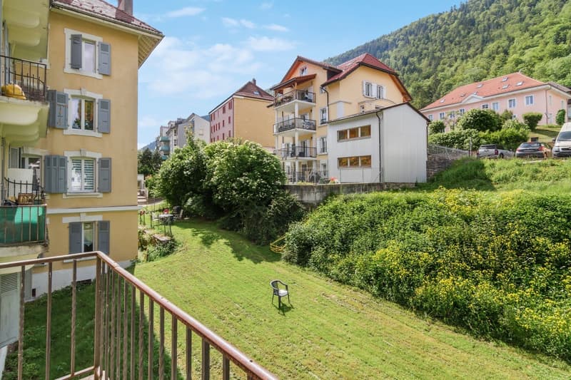 Ideal location - balcony - spacious (1)