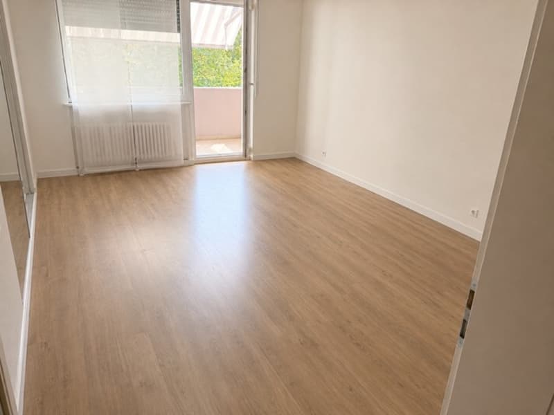 Charmante 3-Zimmer-Wohnung mit Balkon & Gartenmitbenutzung Reinach BL (6)