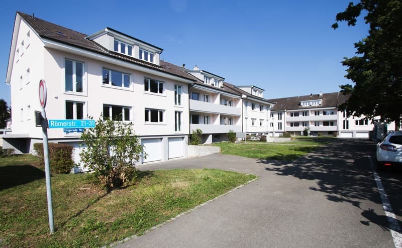 Charmante 3-Zimmer-Wohnung mit Balkon & Gartenmitbenutzung Reinach BL (2)