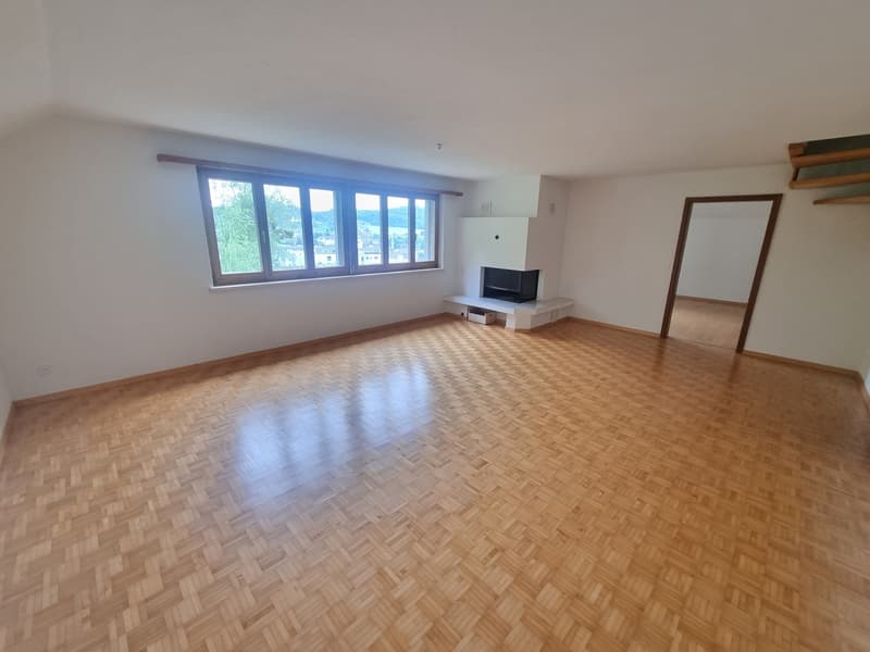 Rustikalische Maisonet-Wohnung mit Chemineé. Ein Besuch lohnt sich ! (2)