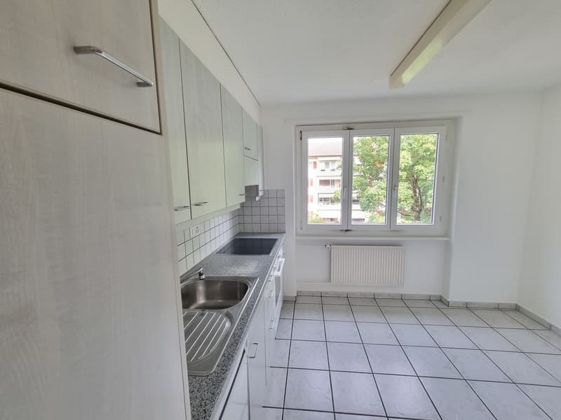 Wohnung mit grünem Umschwung! (2)