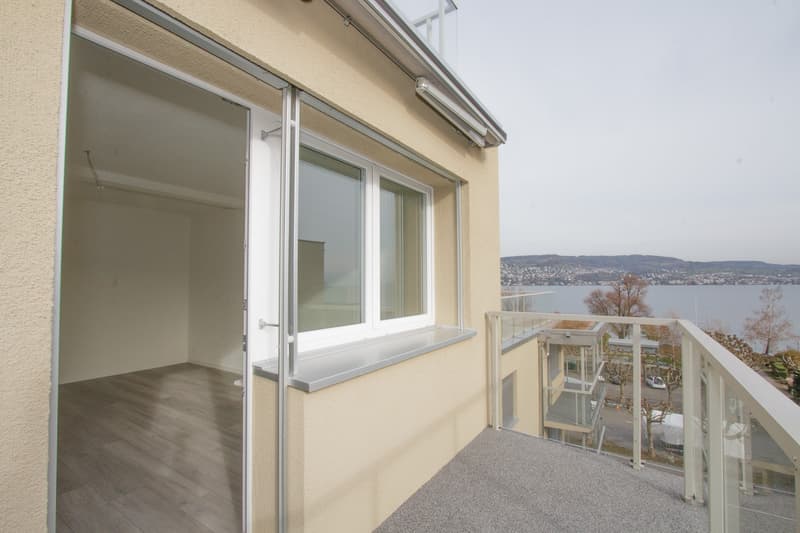 Ihr neues Zuhause mit atemberaubender Seesicht und Badeplatz (9)