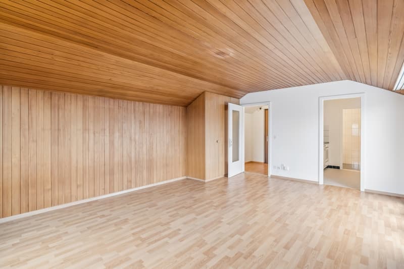 Günstige Wohnung in gepfleger Liegenschaft (4)