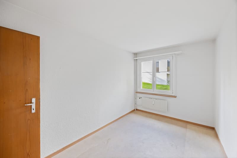 Frisch renovierte moderne Wohnung zu vermieten (2)