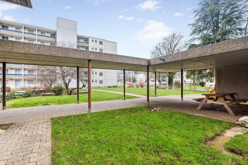 Schöne, geräumige 3,5-Zimmerwohnung mit Balkon und Einstellplatz (10)