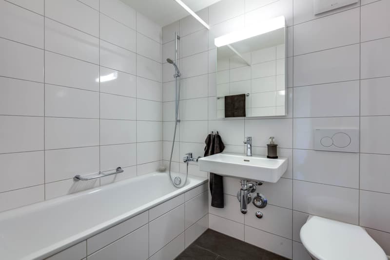 Grosszügige 4½-Zimmerwohnung mit Balkon und modernem Ausbaustandard (8)