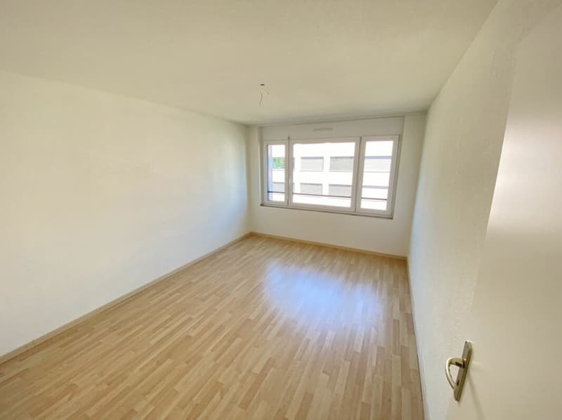 2.5 Room Apartment Ettenfeld North - Zurich Seebach (4)
