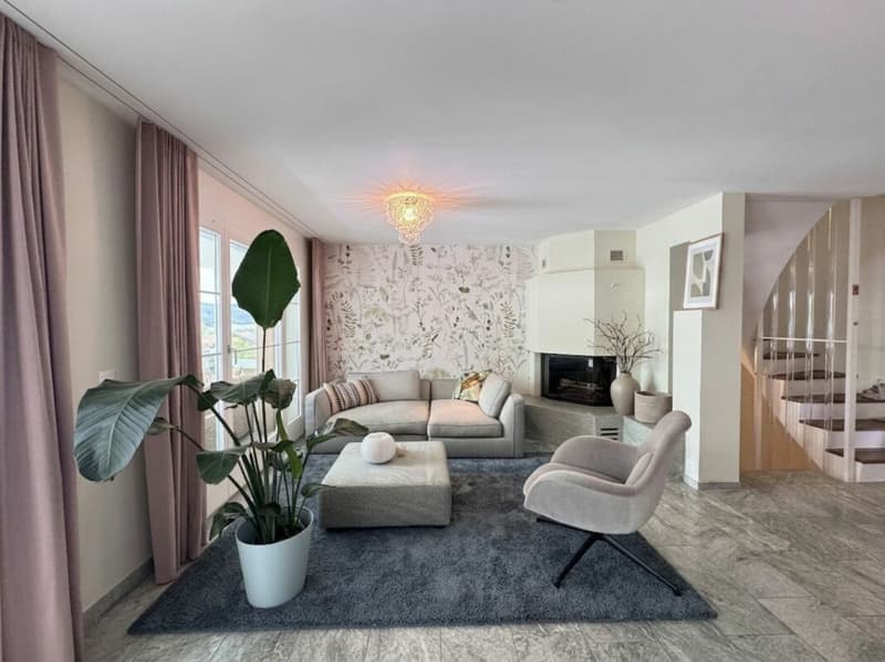 Wohnen mit Stil: Hochwertiges 4.5-Zimmer-Haus in ruhiger Lage (2)