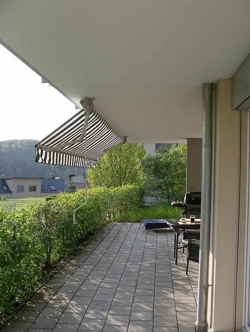 2.5-Zimmerwohnung mit Gartensitzplatz: Idyllisches Quartier im Grünen (6)