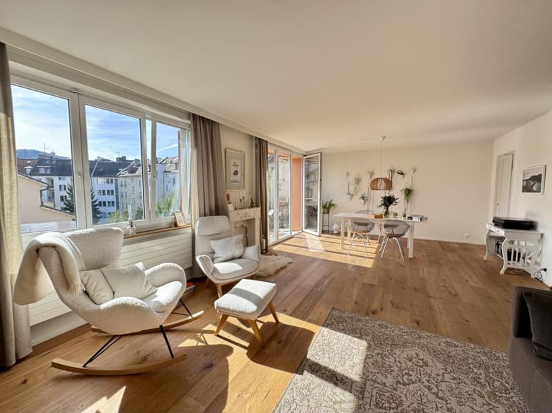 Grosszügige 3½-Zimmer-Maisonette mit 150 m², Balkon & 2 Bädern am Albisriederplatz (1)