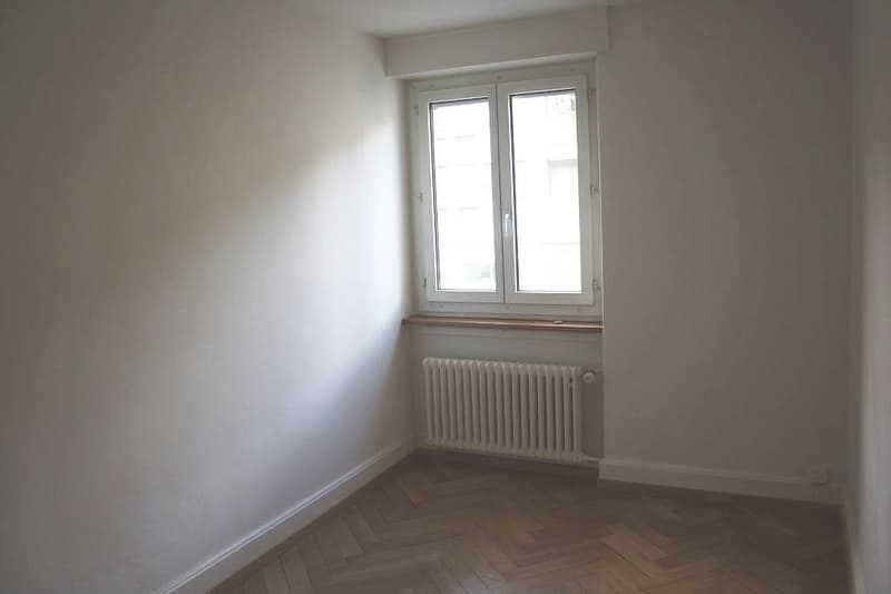 Charming and centrally located 3.5-room apartment in Zurich-Wollishofen! (5)