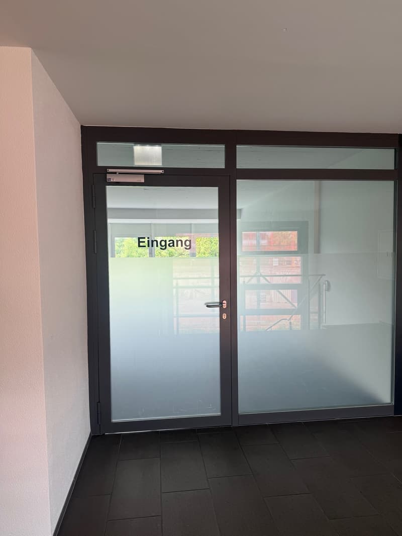 Office space with 49m2 in the Designer Center Wallisellen (2)