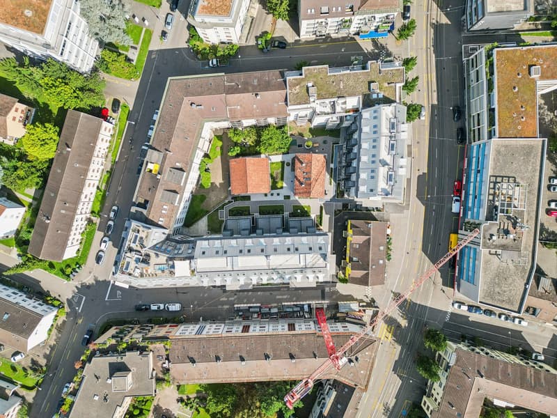 PRIMA LOCAZIONE: appartamento 1.5 locali in posizione privilegiata a Zurigo-Oerlikon (8)