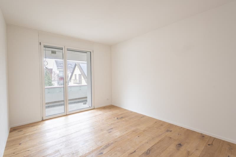 Zimmer und Balkon Innenhof