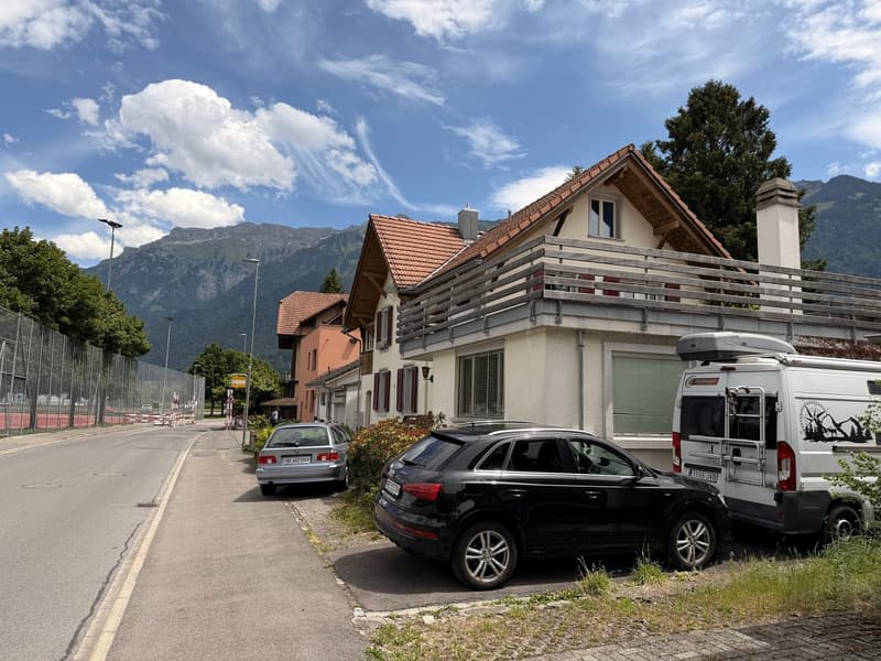 Maison avec 3 unités d'habitation (7)