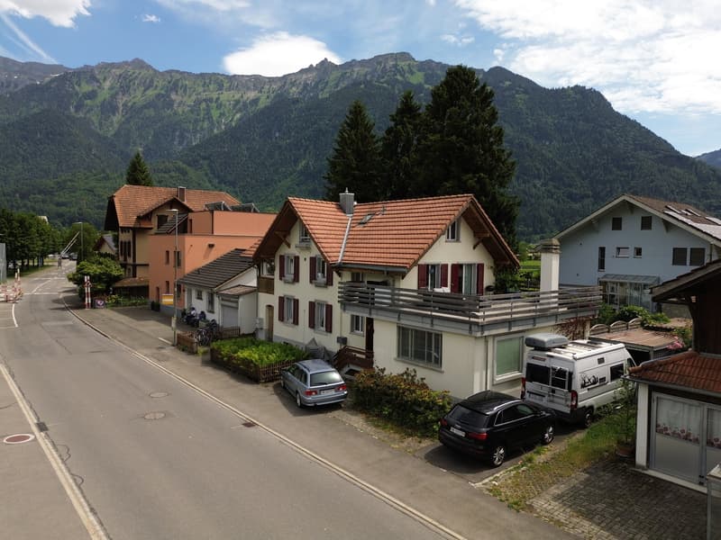 Maison avec 3 unités d'habitation (8)